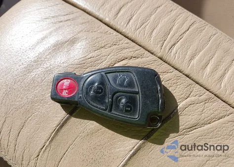 2002 Mercedes-Benz S 430 from USA, damaged, VIN WDBNG70J72A299999